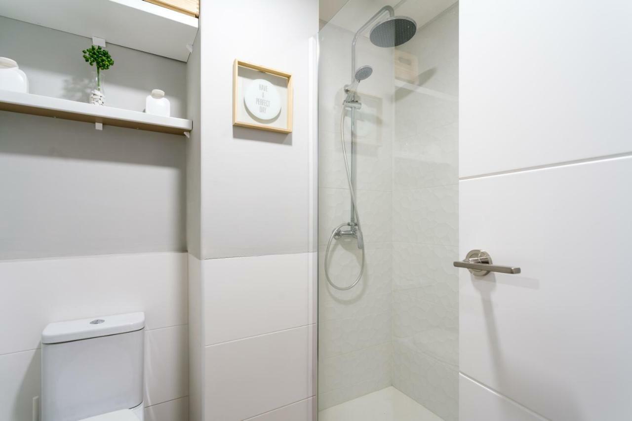 Triana 3 Bedrooms & 2 Bath Parking Included Sevilla